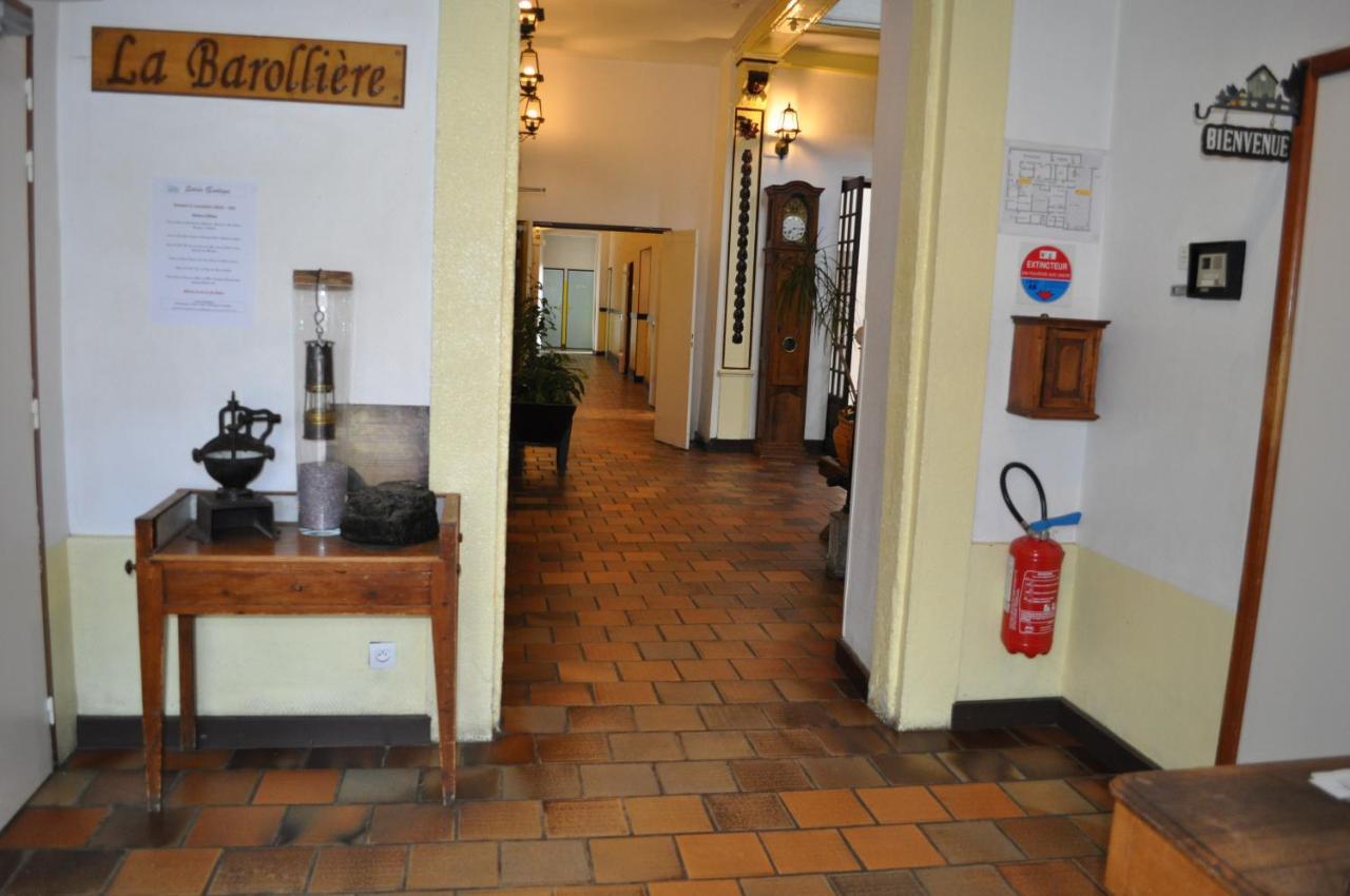 Domaine De La Barolliere Hotell Saint-Paul-en-Jarez Exteriör bild